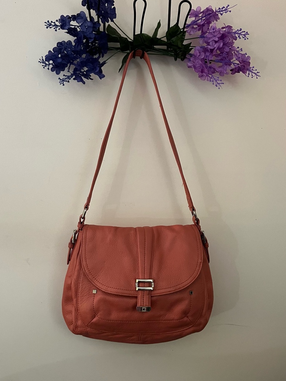 Liz Claiborne Coral-Orange Leather Shoulder Bag with Buckle Detail